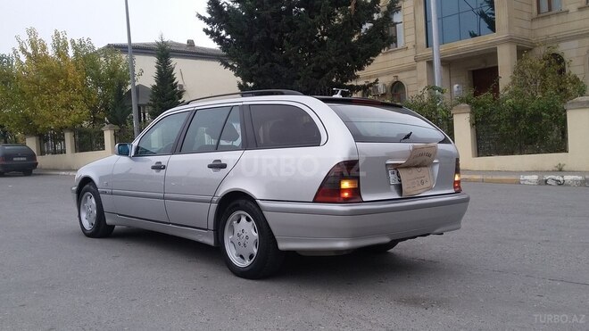 Mercedes C 220 1998, 350,000 km - 2.2 l - Bakı