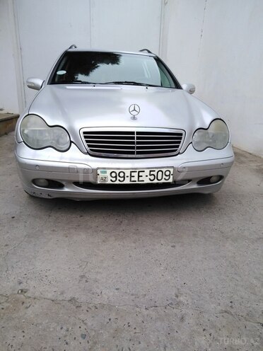Mercedes C 220 2001, 365,000 km - 2.2 l - Bakı