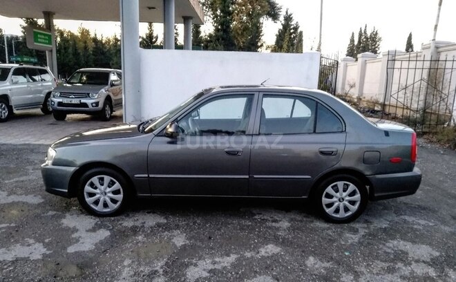 Hyundai Accent 2001, 241,000 km - 1.6 l - Mingəçevir