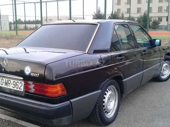 Mercedes 190 1991, 221,568 km - 2.0 l - Şirvan