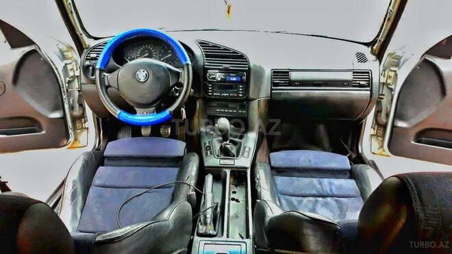 BMW 328 1995, 297,000 km - 2.8 l - Bakı