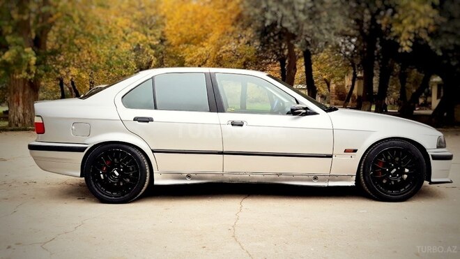 BMW 328 1995, 297,000 km - 2.8 l - Bakı