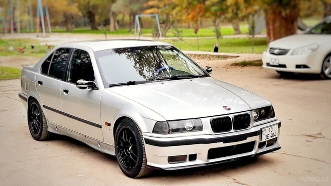 BMW 328 1995, 297,000 km - 2.8 l - Bakı