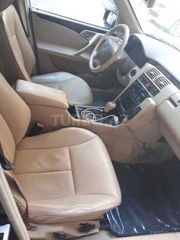 Mercedes E 280 2000, 287,000 km - 2.8 l - Bakı
