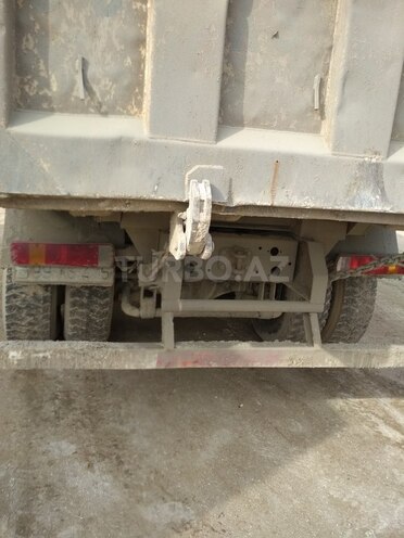 HOWO Sinotruk 2012, 300,000 km - 9.0 l - Bakı