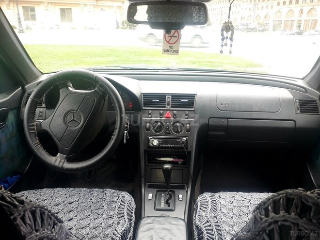 Mercedes C 180 1997, 305,000 km - 1.8 l - Bakı