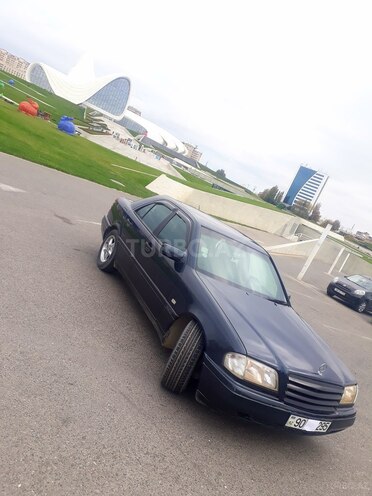 Mercedes C 180 1997, 305,000 km - 1.8 l - Bakı
