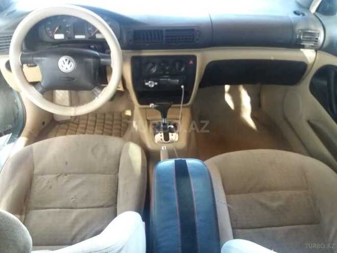 Volkswagen Passat 1998, 209,000 km - 1.8 l - Gəncə