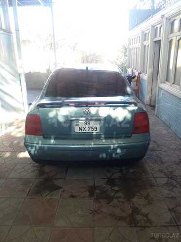 Volkswagen Passat 1998, 209,000 km - 1.8 l - Gəncə