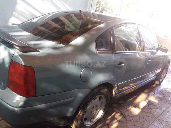 Volkswagen Passat 1998, 209,000 km - 1.8 l - Gəncə