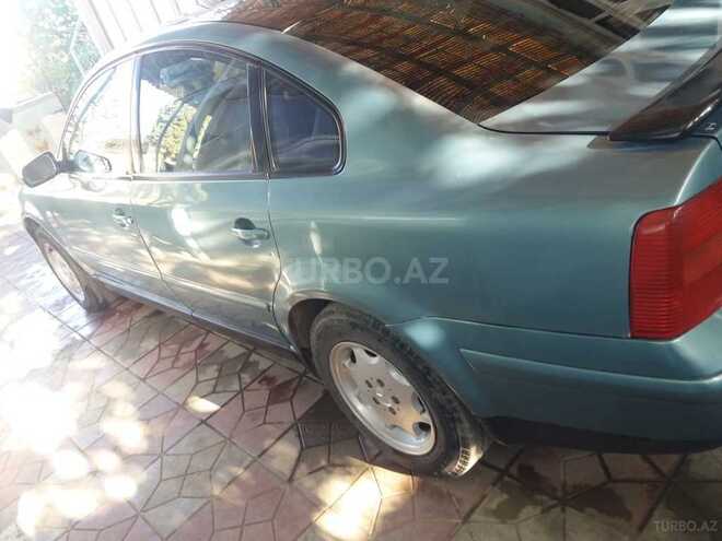 Volkswagen Passat 1998, 209,000 km - 1.8 l - Gəncə