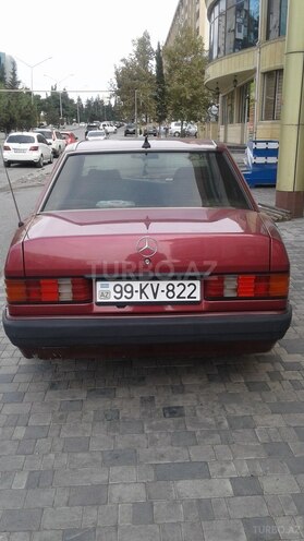 Mercedes 190 1993, 250,000 km - 2.6 l - Bakı