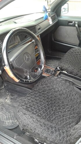 Mercedes 190 1993, 250,000 km - 2.6 l - Bakı