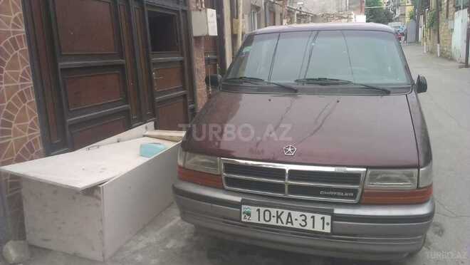 Chrysler  1993, 196,000 km - 3.3 l - Bakı