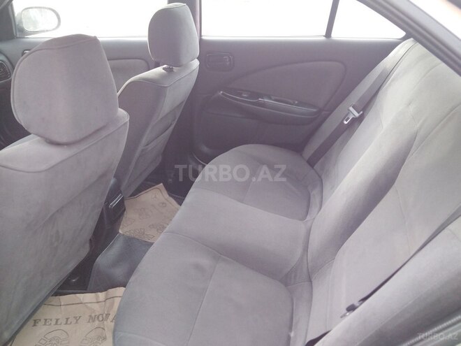 Nissan Sunny 2004, 304,000 km - 1.6 l - Bakı