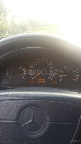 Mercedes E 240 1997, 288,895 km - 2.4 l - Bakı