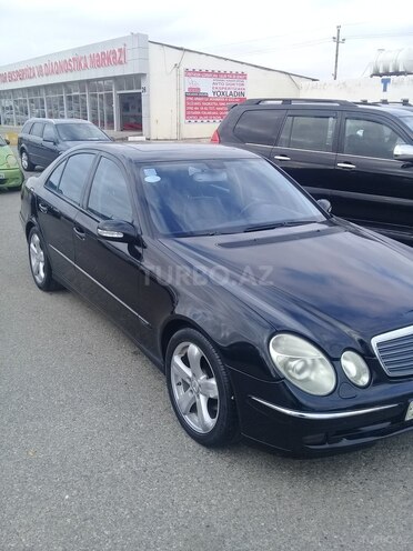 Mercedes E 270 2004, 216,000 km - 2.7 l - Bakı