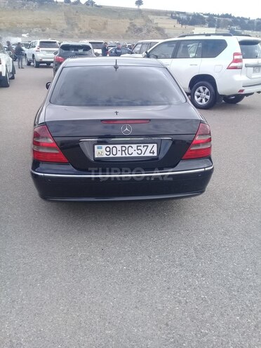 Mercedes E 270 2004, 216,000 km - 2.7 l - Bakı