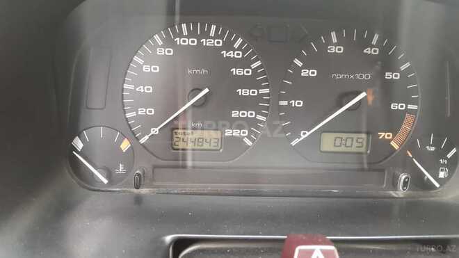 Volkswagen Polo 1996, 244,850 km - 1.6 л - Bakı