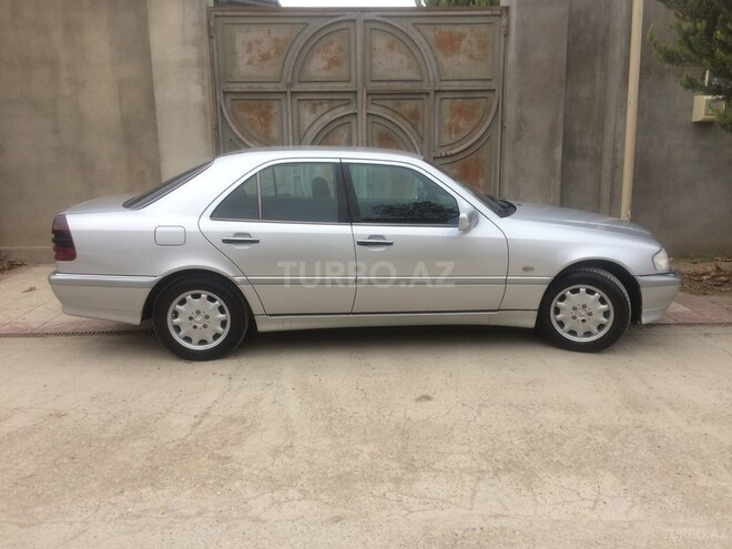 Mercedes C 240 1998, 192,000 km - 2.4 л - Bakı