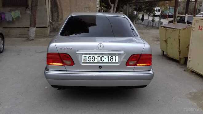 Mercedes E 240 1998, 219,000 km - 2.4 l - Sumqayıt