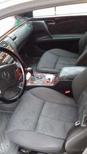 Mercedes E 240 1998, 219,000 km - 2.4 l - Sumqayıt