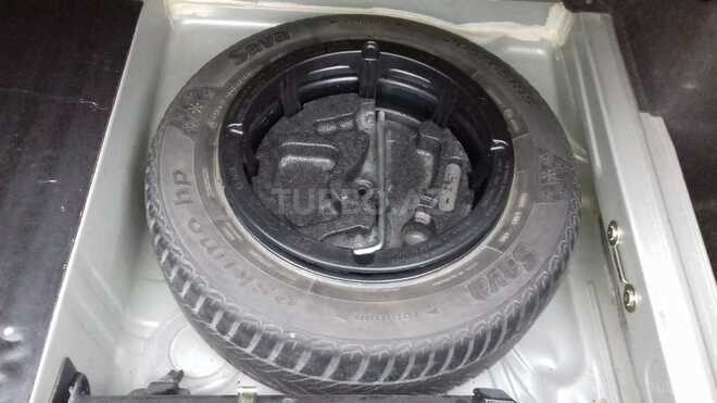Mercedes E 240 1998, 219,000 km - 2.4 l - Sumqayıt