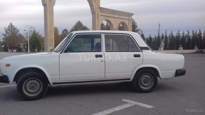 LADA (VAZ) 2107 2002, 2 km - 0.2 l - Yevlax