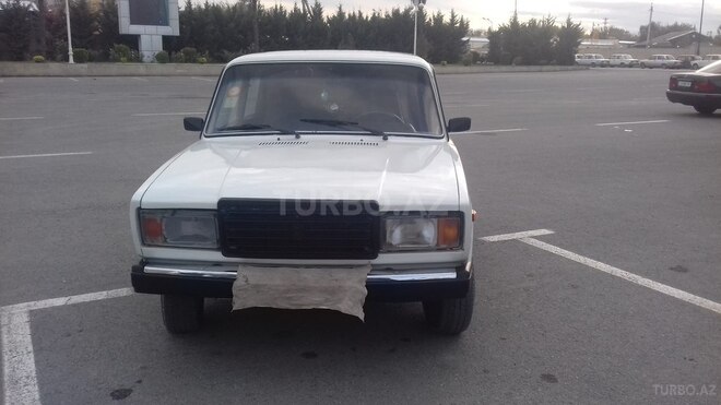 LADA (VAZ) 2107 2002, 2 km - 0.2 l - Yevlax