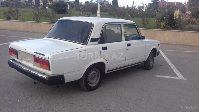 LADA (VAZ) 2107 2002, 2 km - 0.2 l - Yevlax