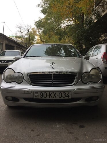 Mercedes C 200 2000, 215,000 km - 2.0 l - Bakı