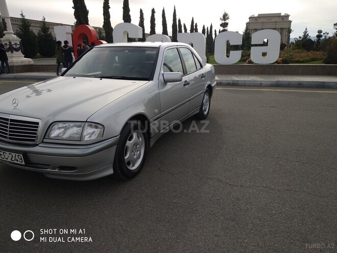 Mercedes C 180 2000, 181,000 km - 1.8 l - Gəncə
