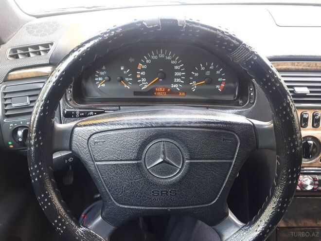 Mercedes E 240 1998, 416,225 km - 2.4 l - Gəncə