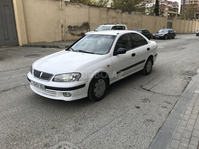 Nissan Sunny 2002, 260,000 km - 1.6 л - Bakı