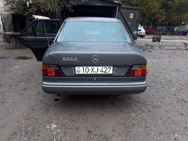 Mercedes E 200 1990, 200,850 km - 2.0 l - Bakı