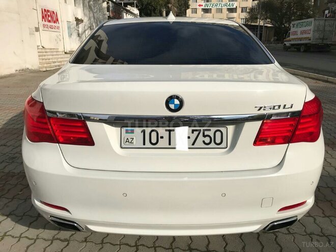 BMW 750 2009, 143,000 km - 4.4 l - Bakı