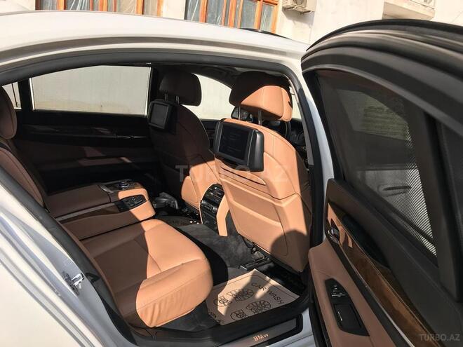 BMW 750 2009, 143,000 km - 4.4 l - Bakı