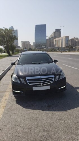 Mercedes E 350 2011, 136,000 km - 3.5 l - Bakı