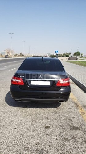Mercedes E 350 2011, 136,000 km - 3.5 l - Bakı