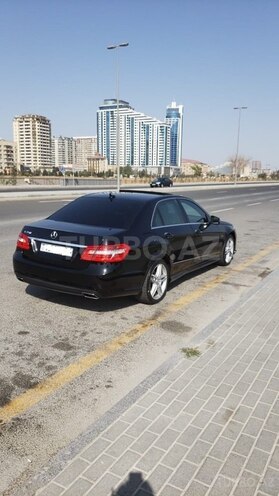 Mercedes E 350 2011, 136,000 km - 3.5 l - Bakı