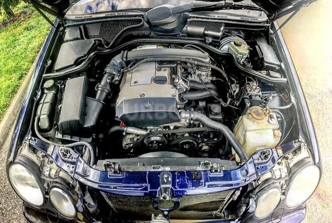 Mercedes E 200 1999, 250,505 km - 2.0 л - Bakı