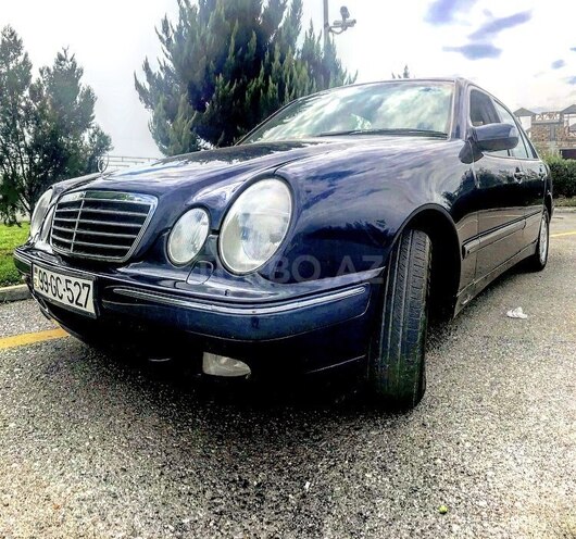 Mercedes E 200 1999, 250,505 km - 2.0 л - Bakı