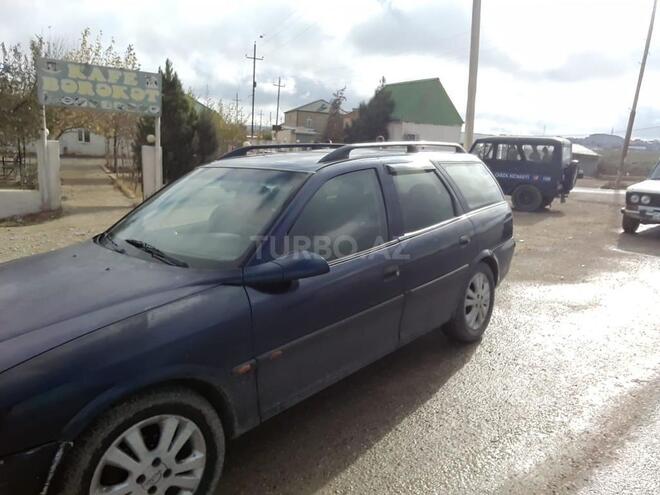 Opel Vectra 1998, 298,000 km - 1.6 l - Bakı