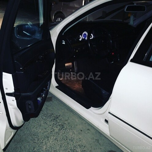 Mercedes E 350 2006, 168,500 km - 3.5 л - Bakı
