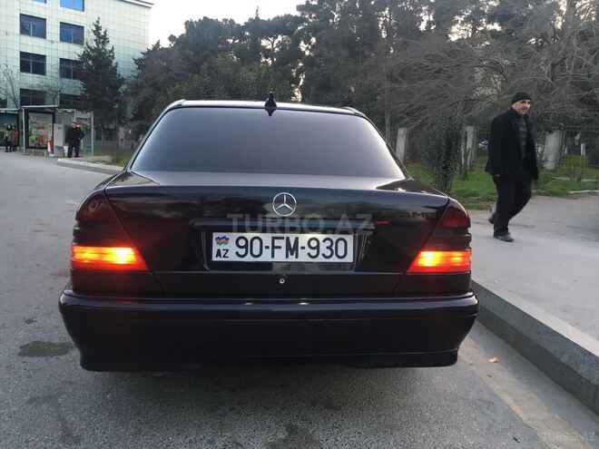 Mercedes C 230 1998, 255,000 km - 2.3 l - Bakı