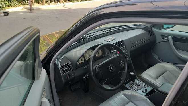 Mercedes C 230 1998, 255,000 km - 2.3 l - Bakı
