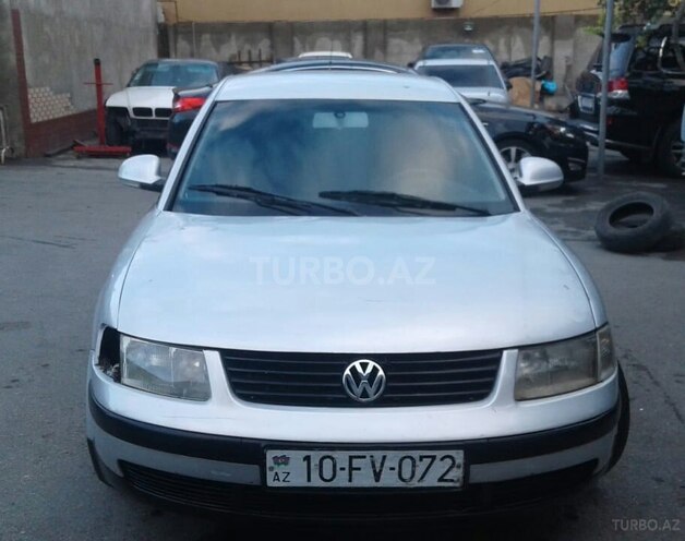 Volkswagen Passat 1999, 291,110 km - 1.8 л - Bakı