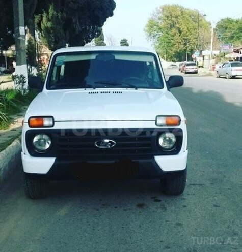 LADA (VAZ) Niva 2004, 14,700 km - 1.7 l - Lerik