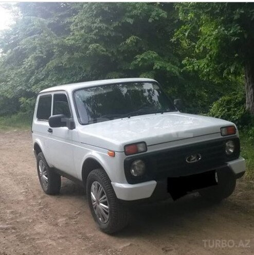 LADA (VAZ) Niva 2004, 14,700 km - 1.7 l - Lerik