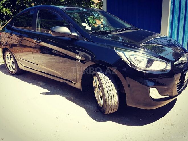 Hyundai Accent 2013, 150,000 km - 1.6 л - Bakı